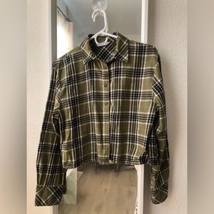Plaid cropped shirt, Stradivarius. Size M.